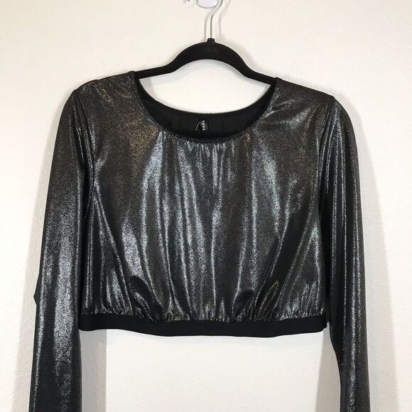 Torrid Curve Women's Black Shimmer Crop Top Size 2X Under It All Long Sleeve - Picture 2 of 10